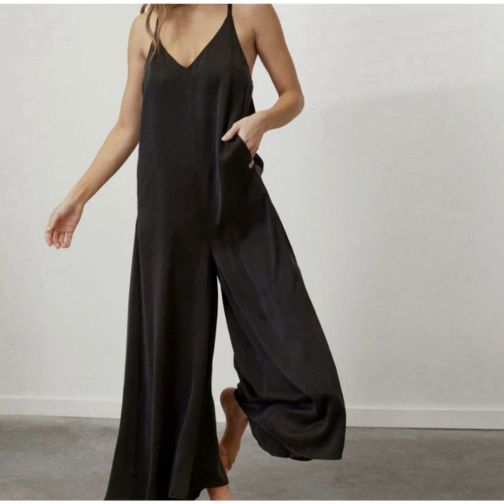 Lunya Washable Silk Elastic Strap Jumpsuit L Immersed Black Luxury Lounge Comfy